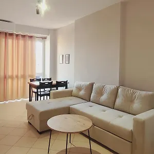 leones-apartament.albaniahotels.org/